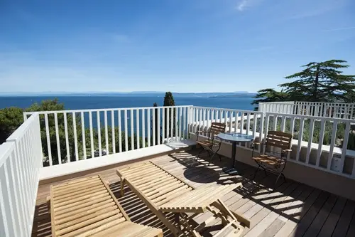 belvedere-hotel-cliff-webcam