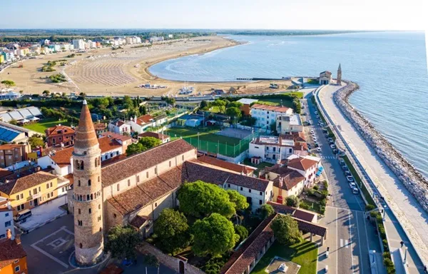 Live kamera Caorle: stari grad te plaže Ponente i Levante